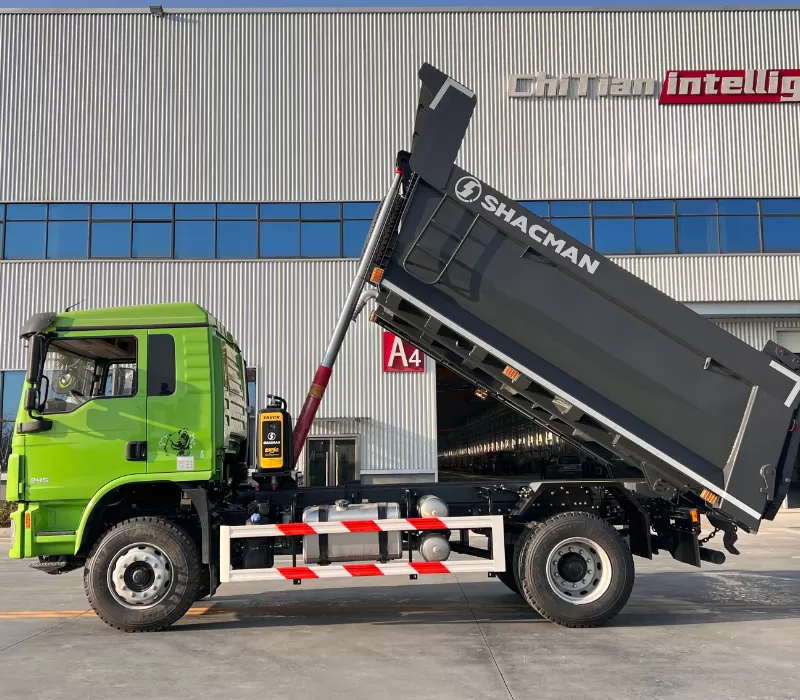 4x2, 6x2 Drive Dump Truck