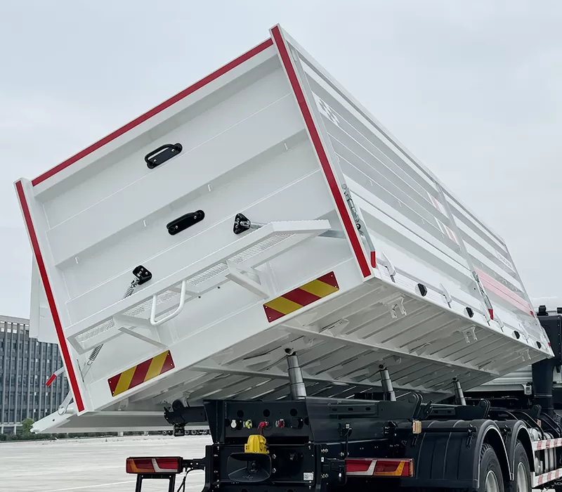 Adaptability to Different Work Environments & Flexible Unloading